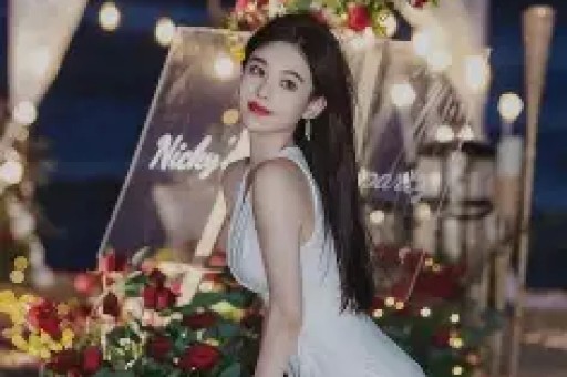 演唱会偷情被6万人抓奸全美网友在线吃瓜俩人身份曝光后回应